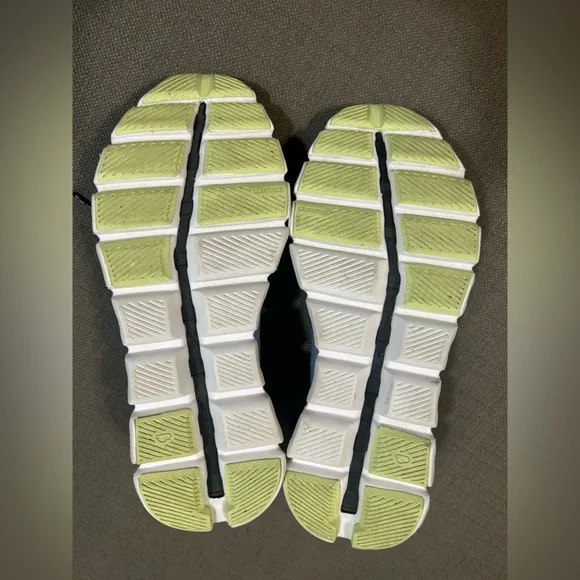 On Cloud X 3 Light Blue Running Shoes - Picture 8 of 8